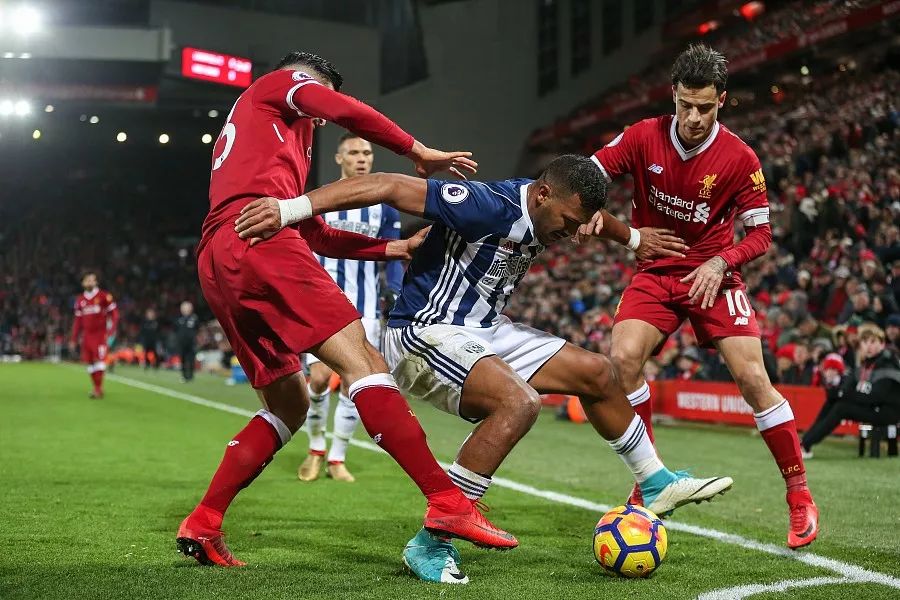 C罗补时造点，他走到马内身边让马内来主罚[2...7]