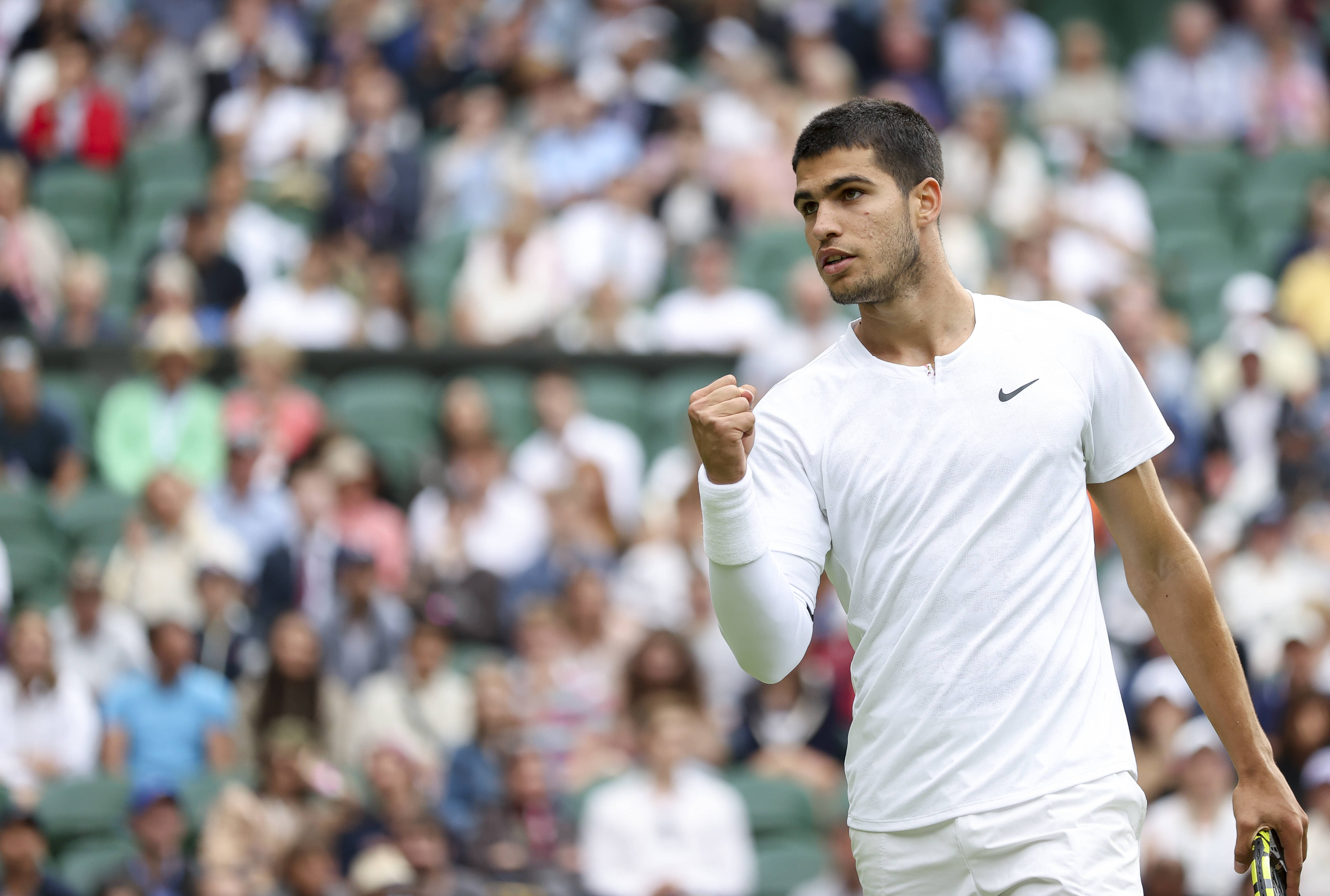 性化形象虽 性化形象虽